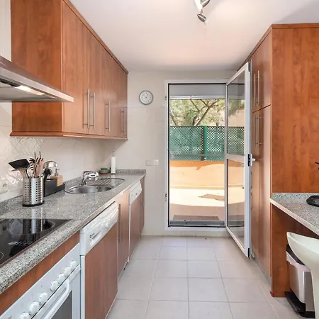 Sea Mountain View Apartment