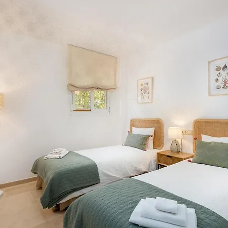 Sea Mountain View Apartment